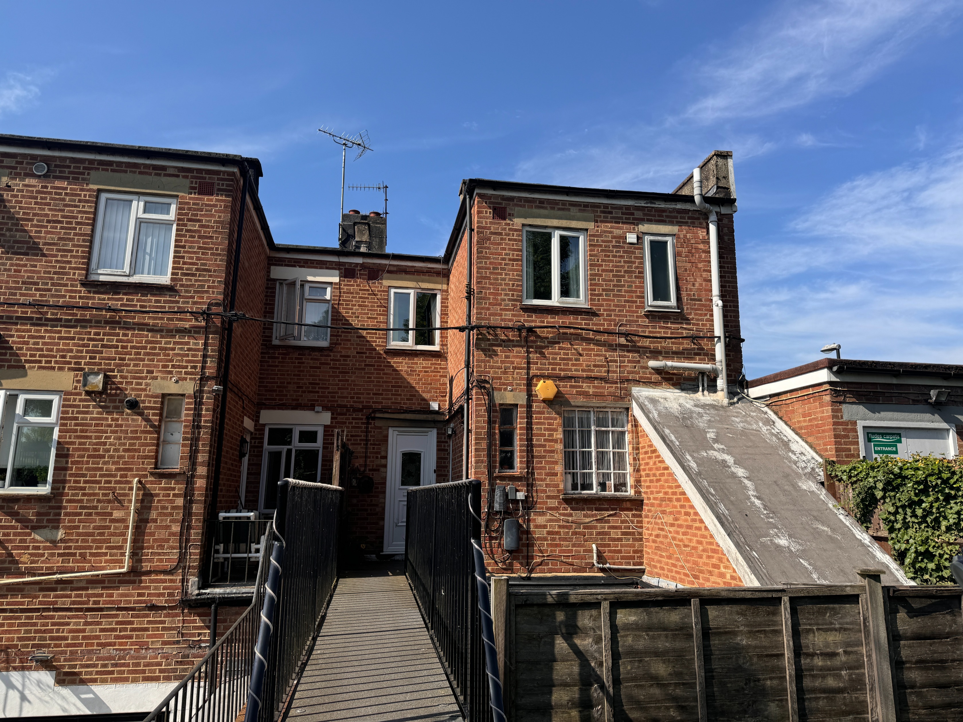 3 bedroom Apartment Let agreed
