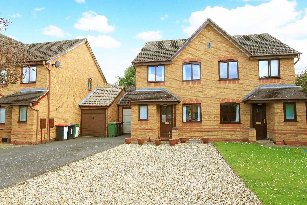 3 bedroom Semi-Detached SSTC
