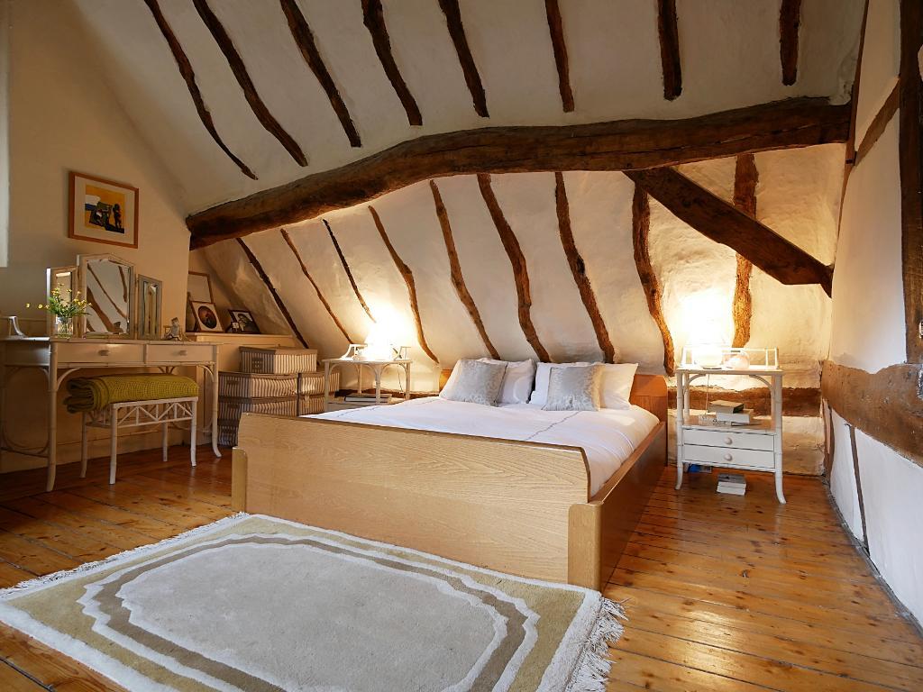 3 bedroom Detached For Sale