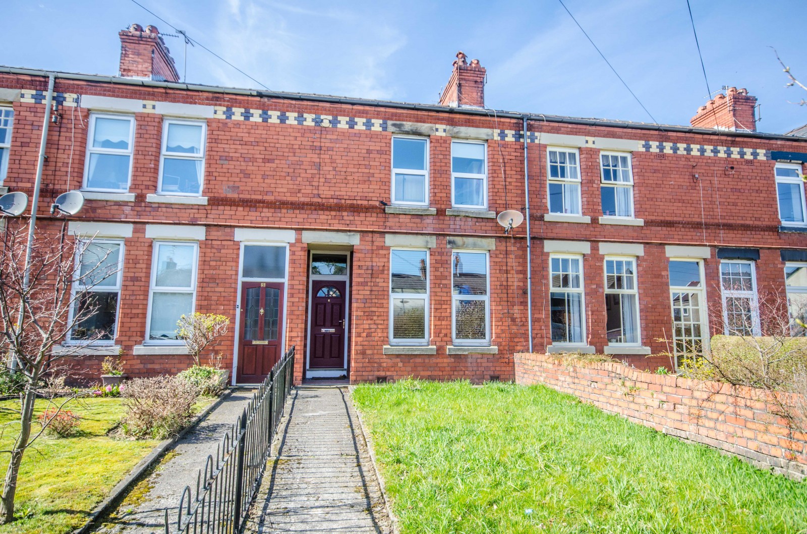 2 bedroom House (unspecified) LSTC