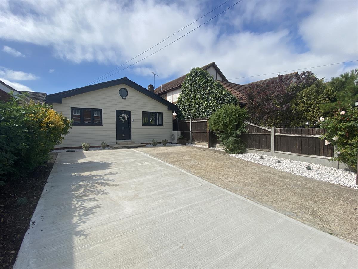 3 bedroom Bungalow SSTC