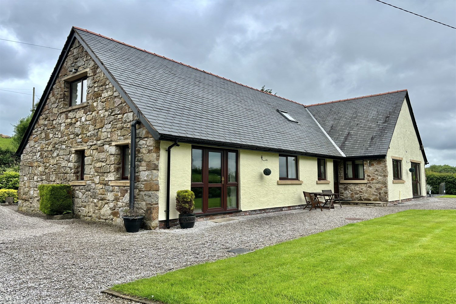 5 bedroom House (unspecified) LSTC