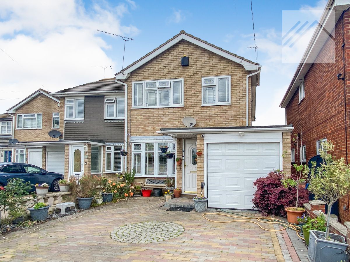 3 bedroom Semi-Detached SSTC