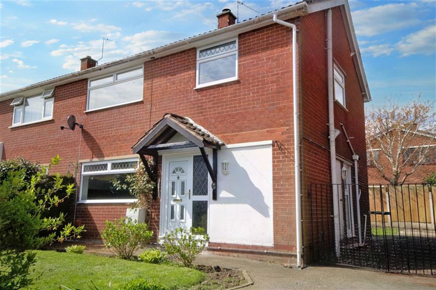 3 bedroom House (unspecified) LSTC