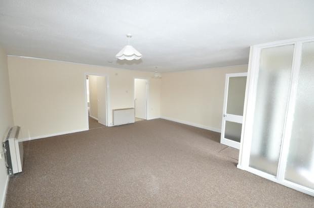 2 bedroom House LSTC