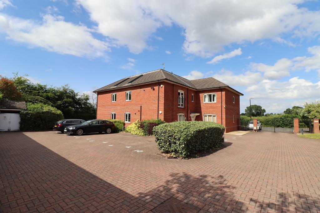 2 bedroom Apartment Let