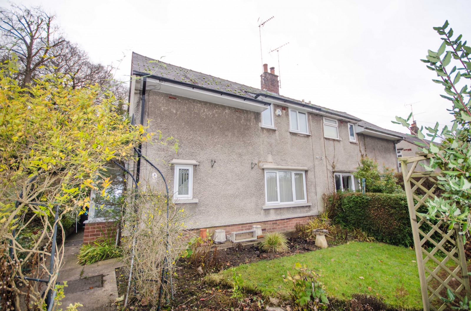 2 bedroom House (unspecified) LSTC