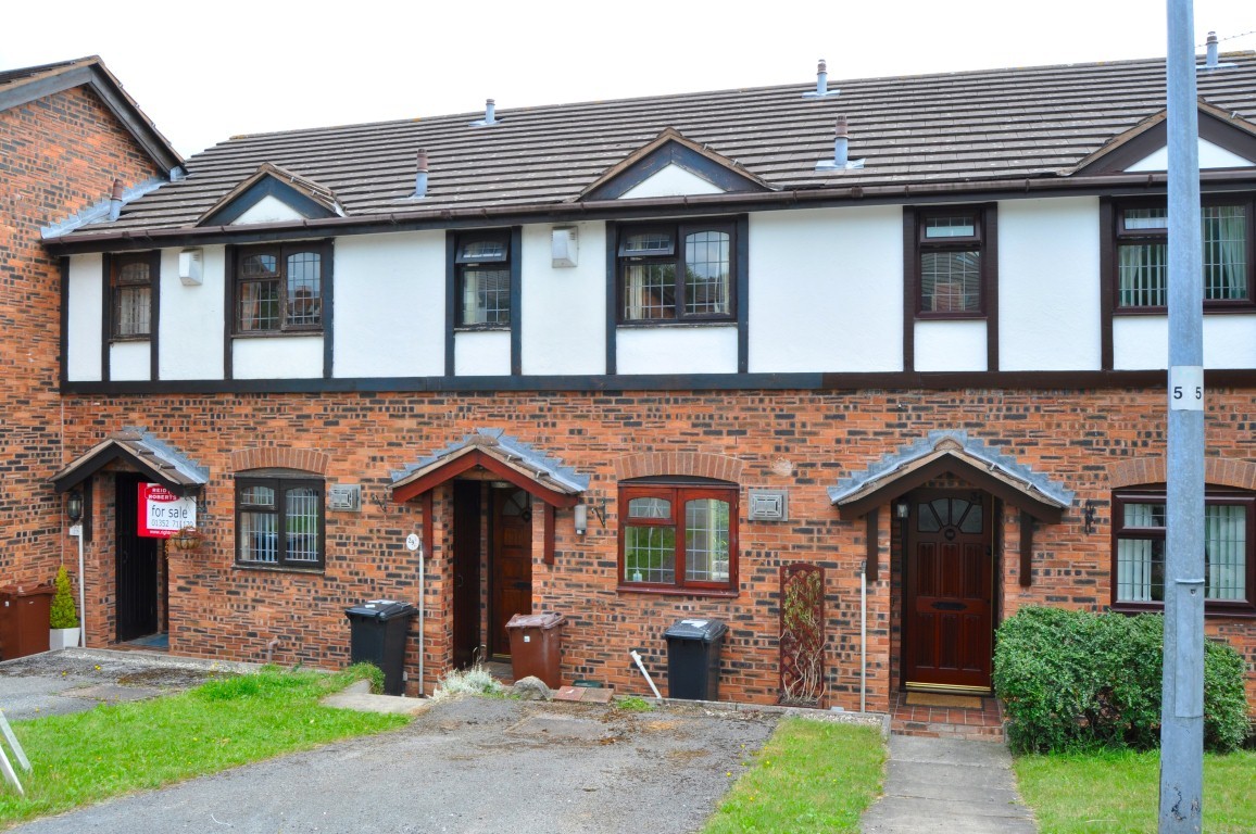 2 bedroom House LSTC