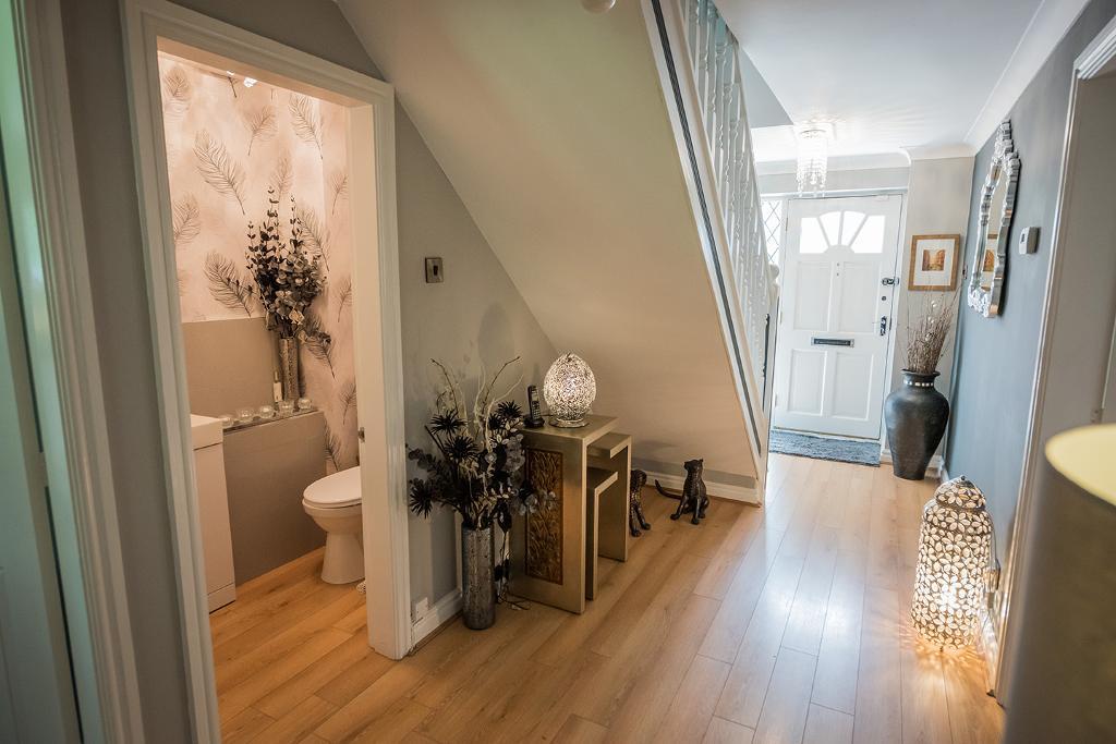 5 bedroom Detached For Sale