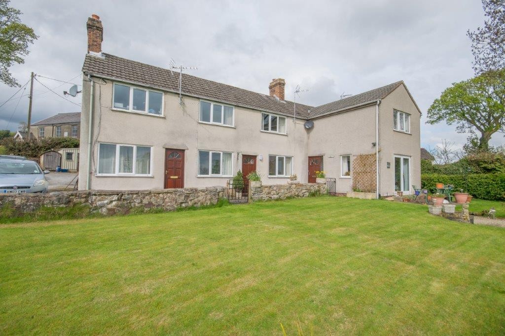 2 bedroom House (unspecified) LSTC