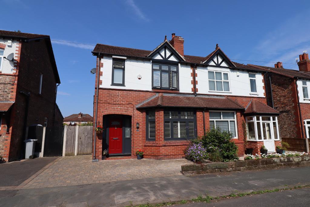 3 bedroom Semi-Detached Sold