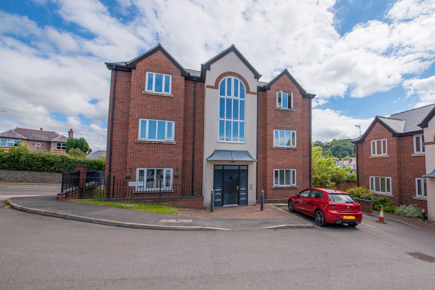 1 bedroom House To Let