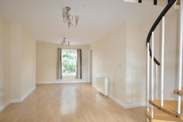 1 bedroom House LSTC