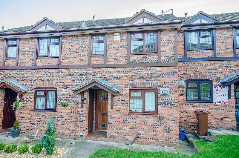 2 bedroom House LSTC