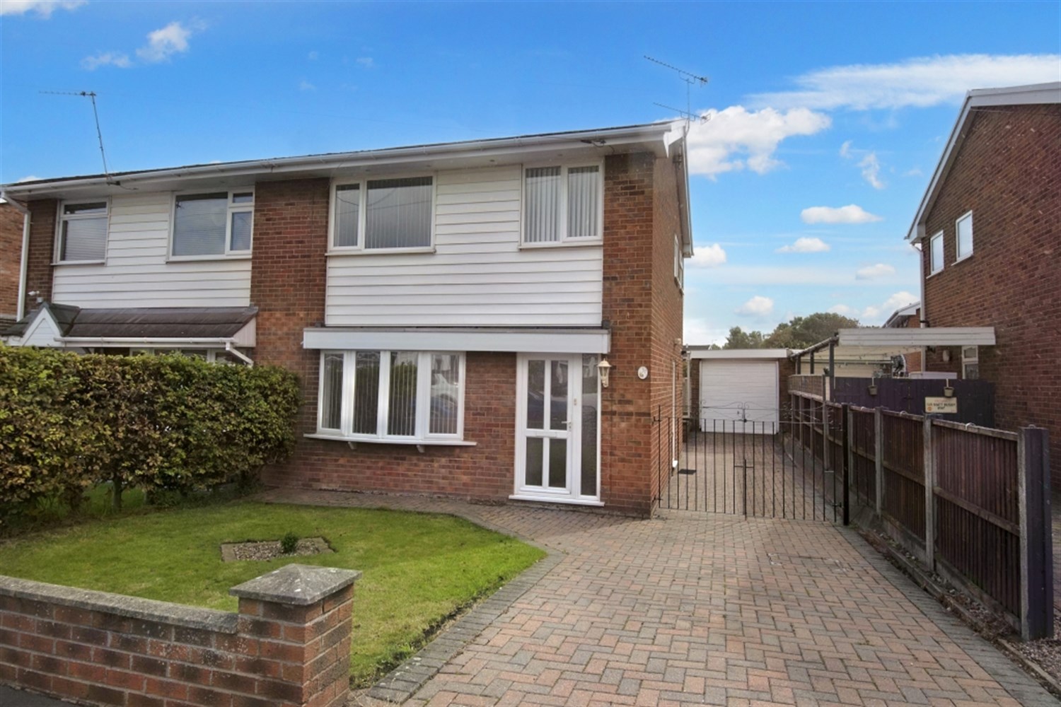3 bedroom House (unspecified) LSTC
