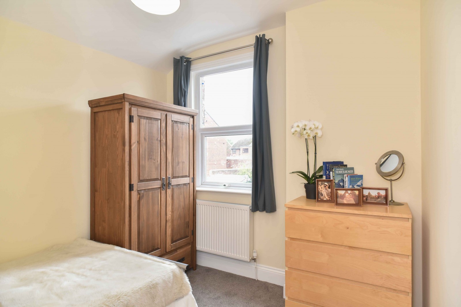 1 bedroom House LSTC