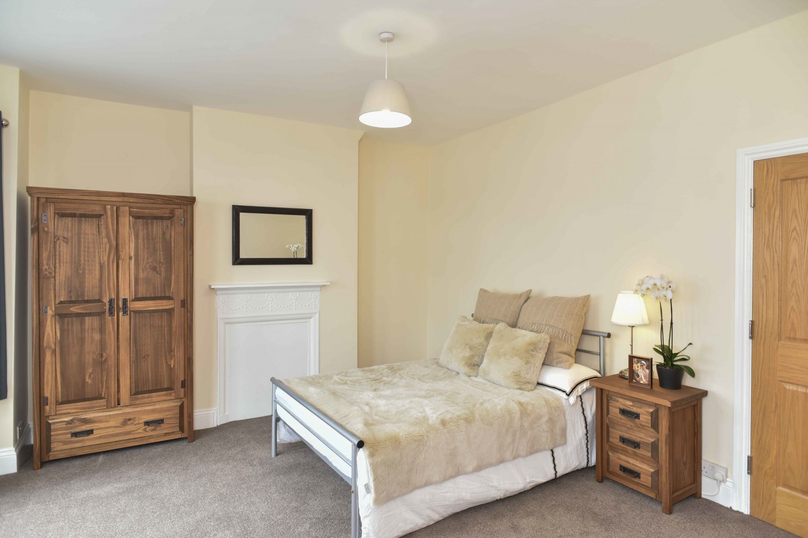 1 bedroom House LSTC