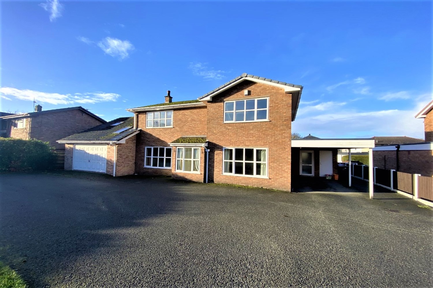 4 bedroom House LSTC