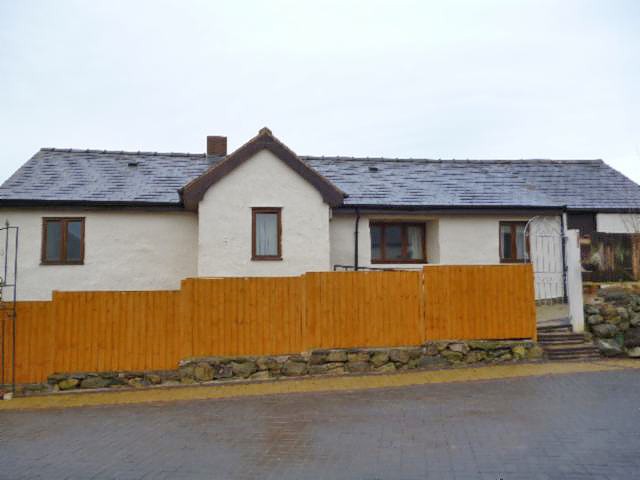 2 bedroom House (unspecified) LSTC