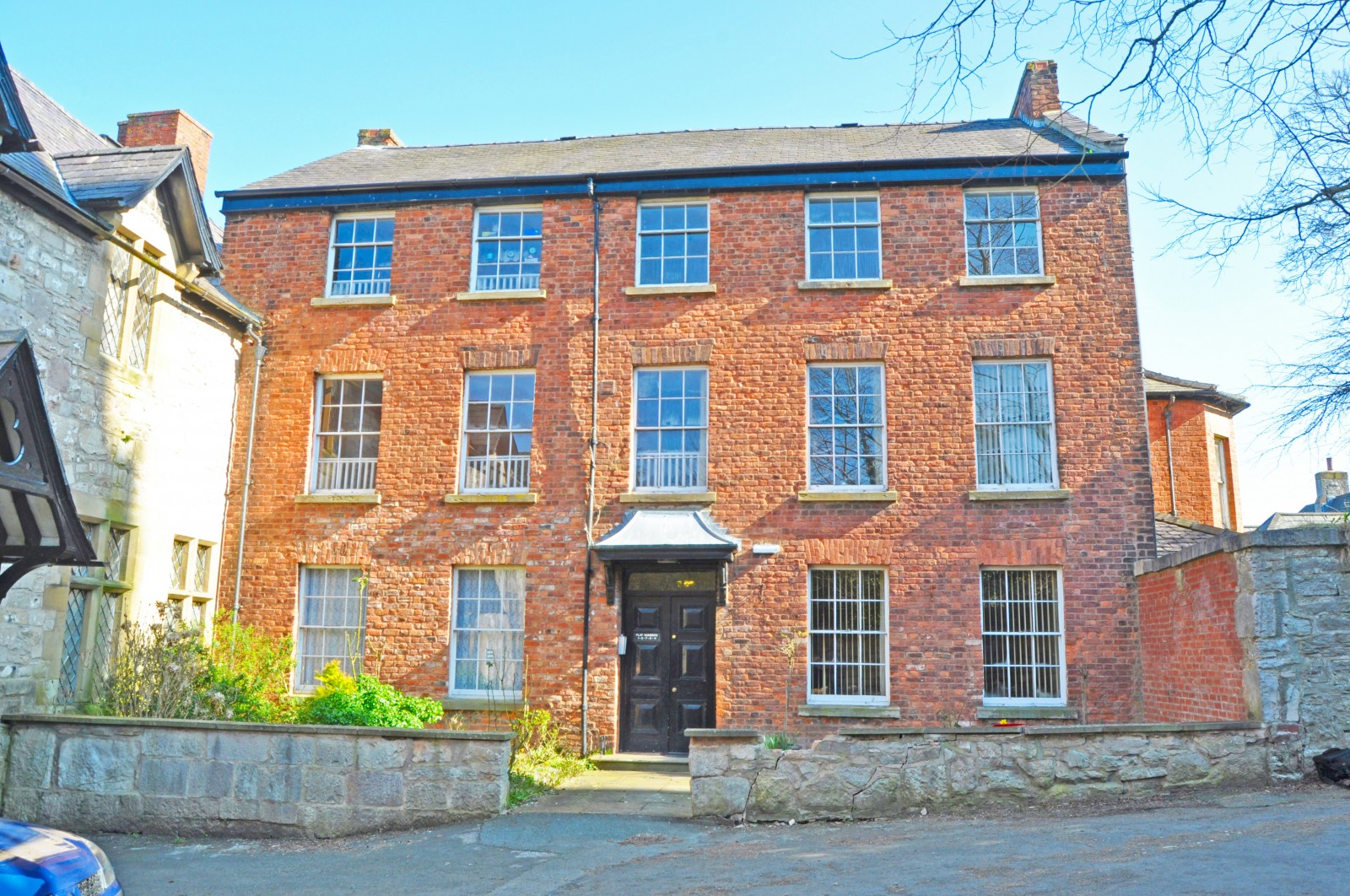 1 bedroom House LSTC