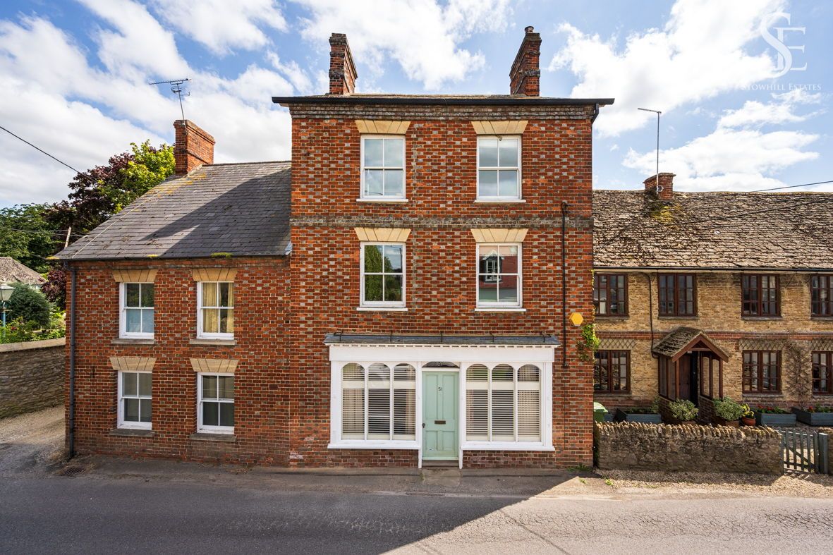 5 bedroom House For Sale