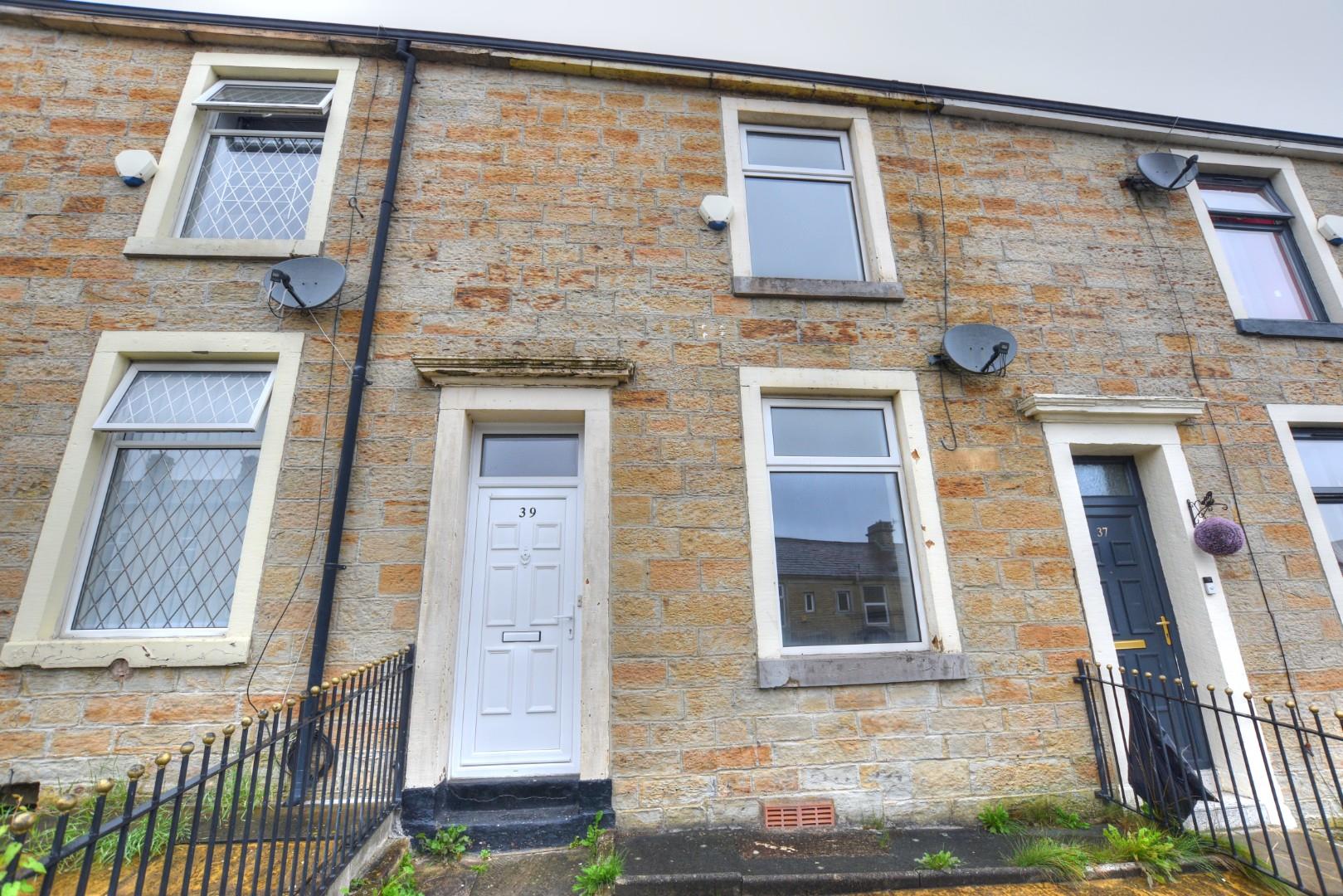 3 bedroom Terraced SSTC