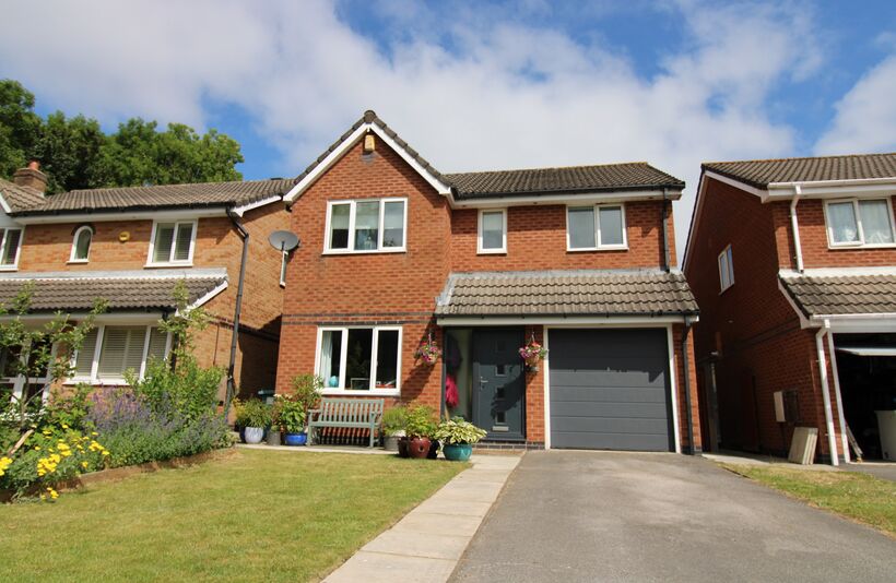 5 bedroom Detached house SSTC