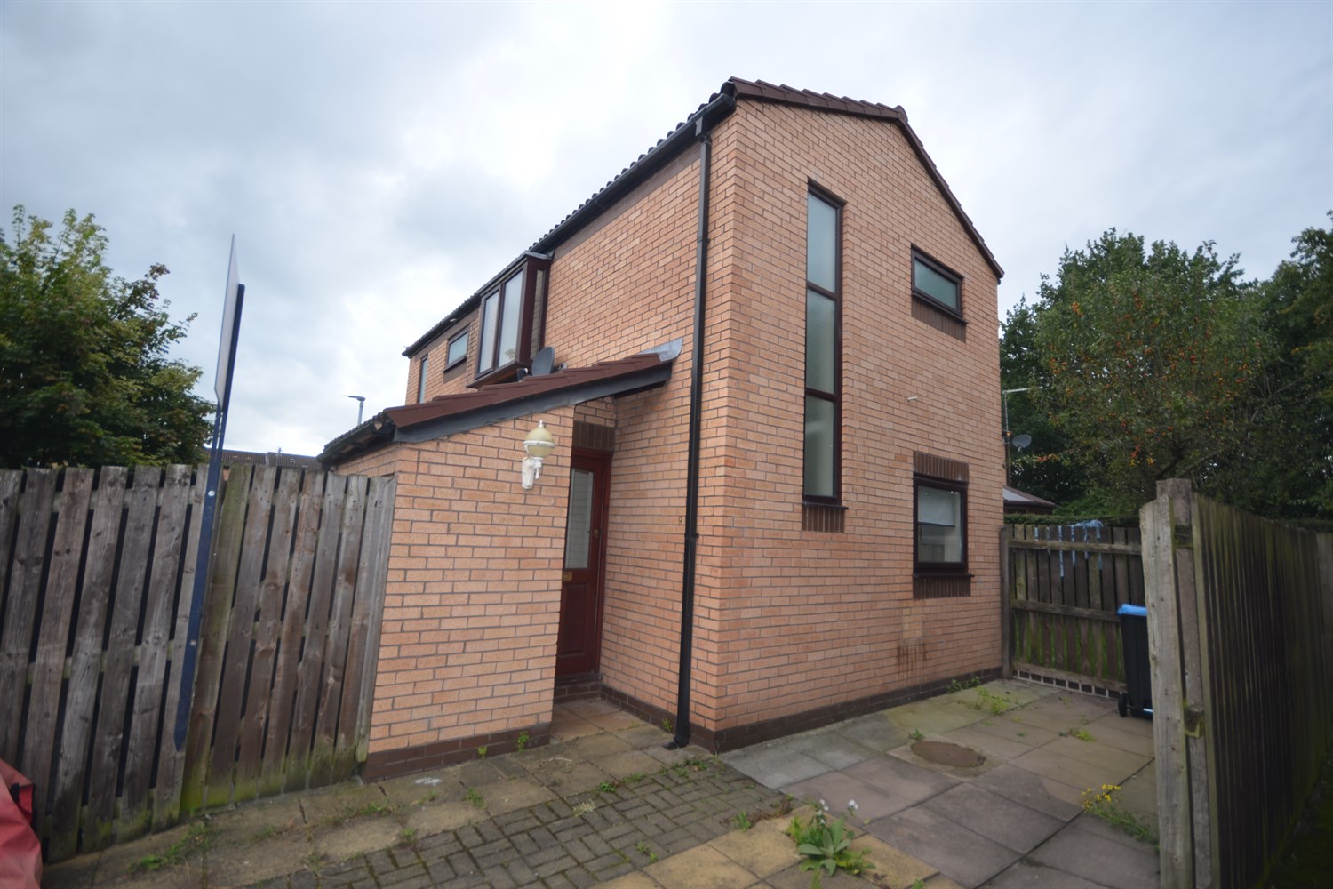 1 bedroom House LSTC