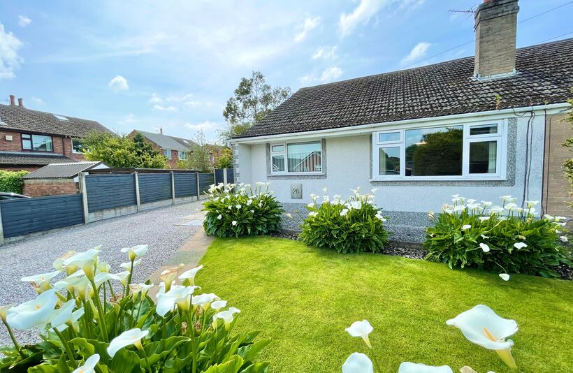  Bungalow SSTC