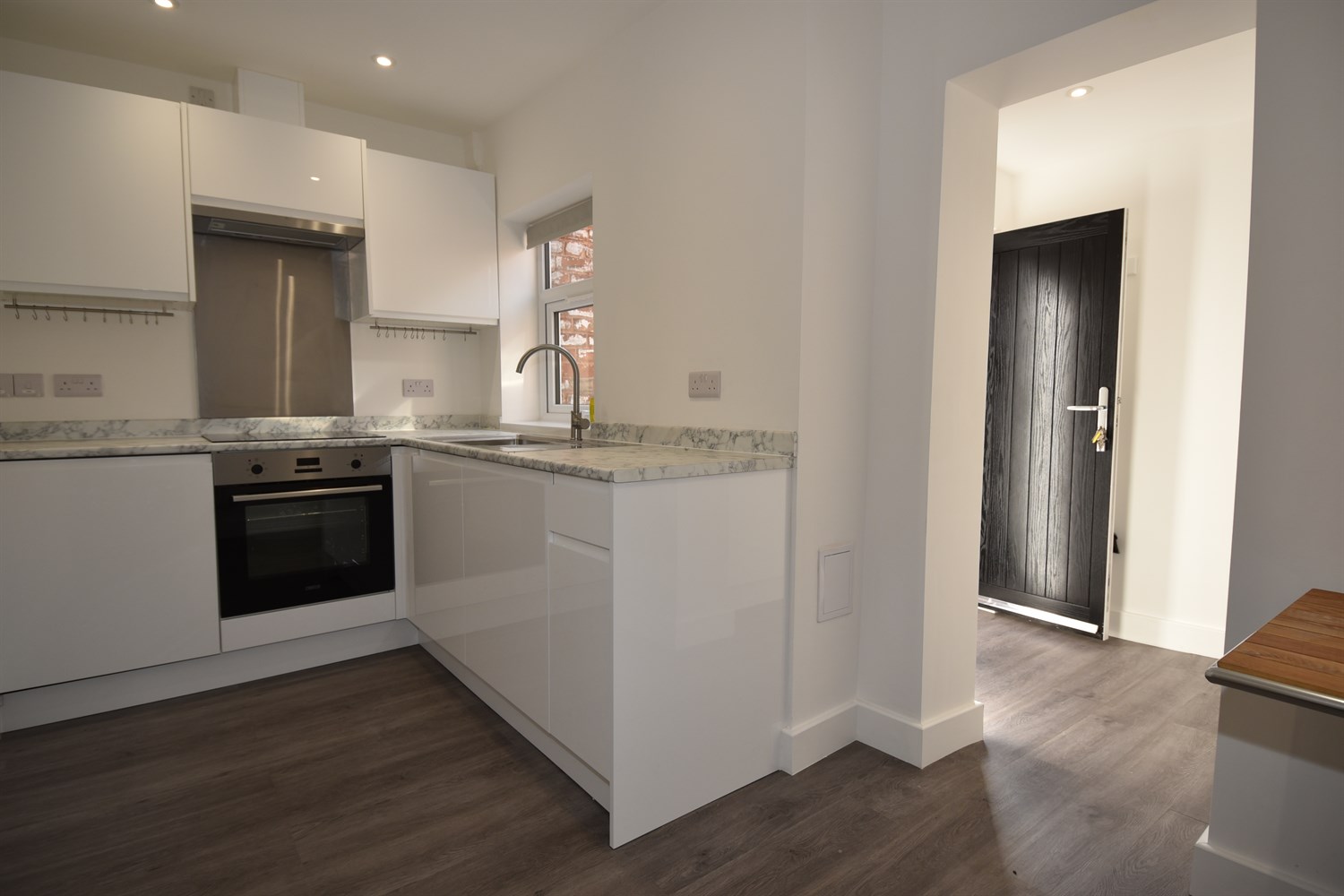 1 bedroom House LSTC