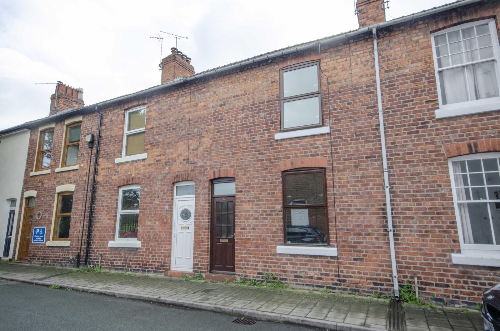 2 bedroom House LSTC