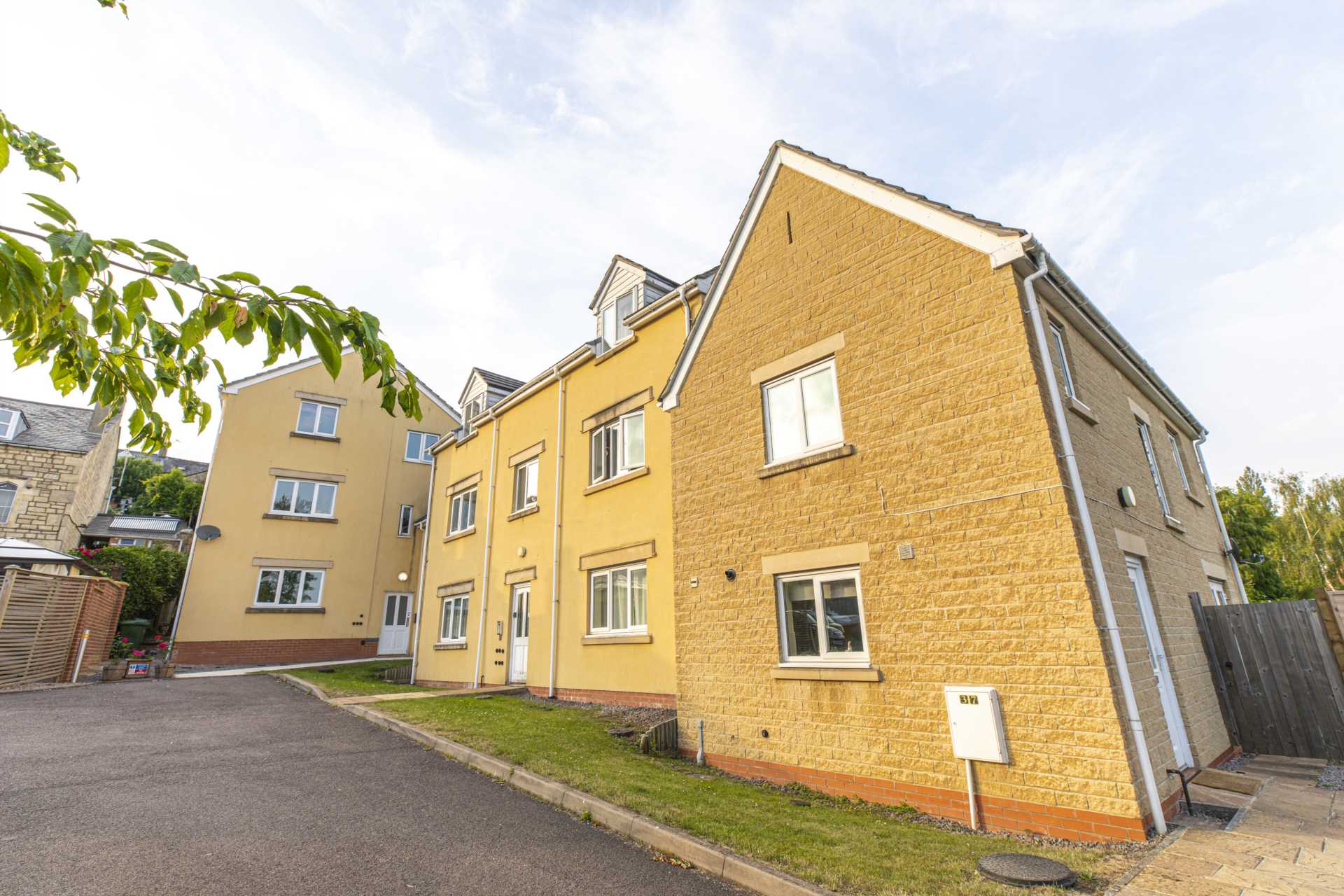 2 bedroom Apartment Sold