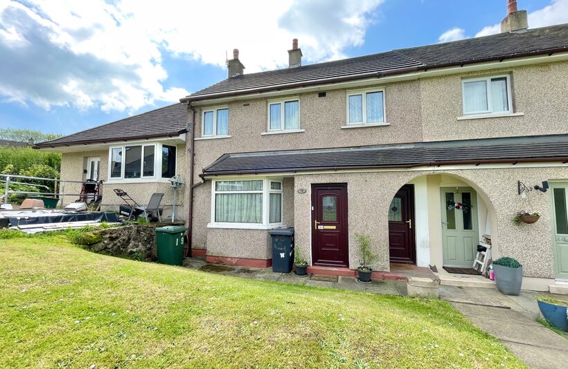 3 bedroom Terraced House SSTC