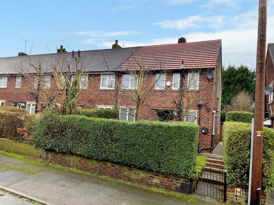 3 bedroom Terraced House To Let