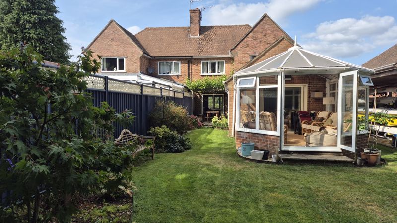 4 bedroom Semi-Detached House For Sale