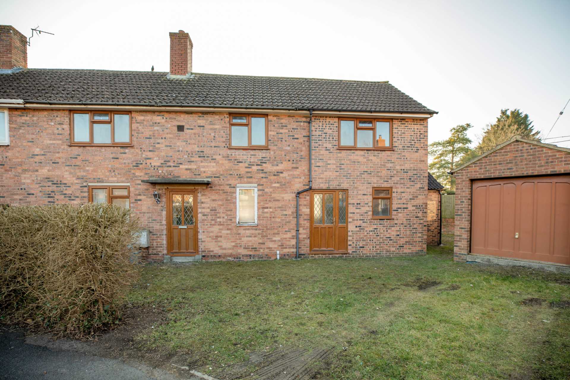 4 bedroom Semi-detached house Sold
