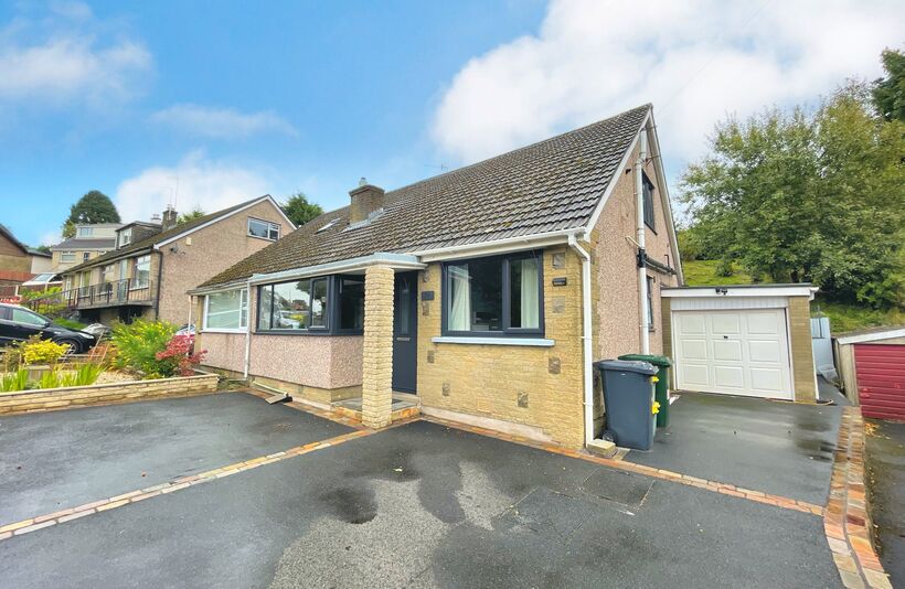  Semi-detached house SSTC