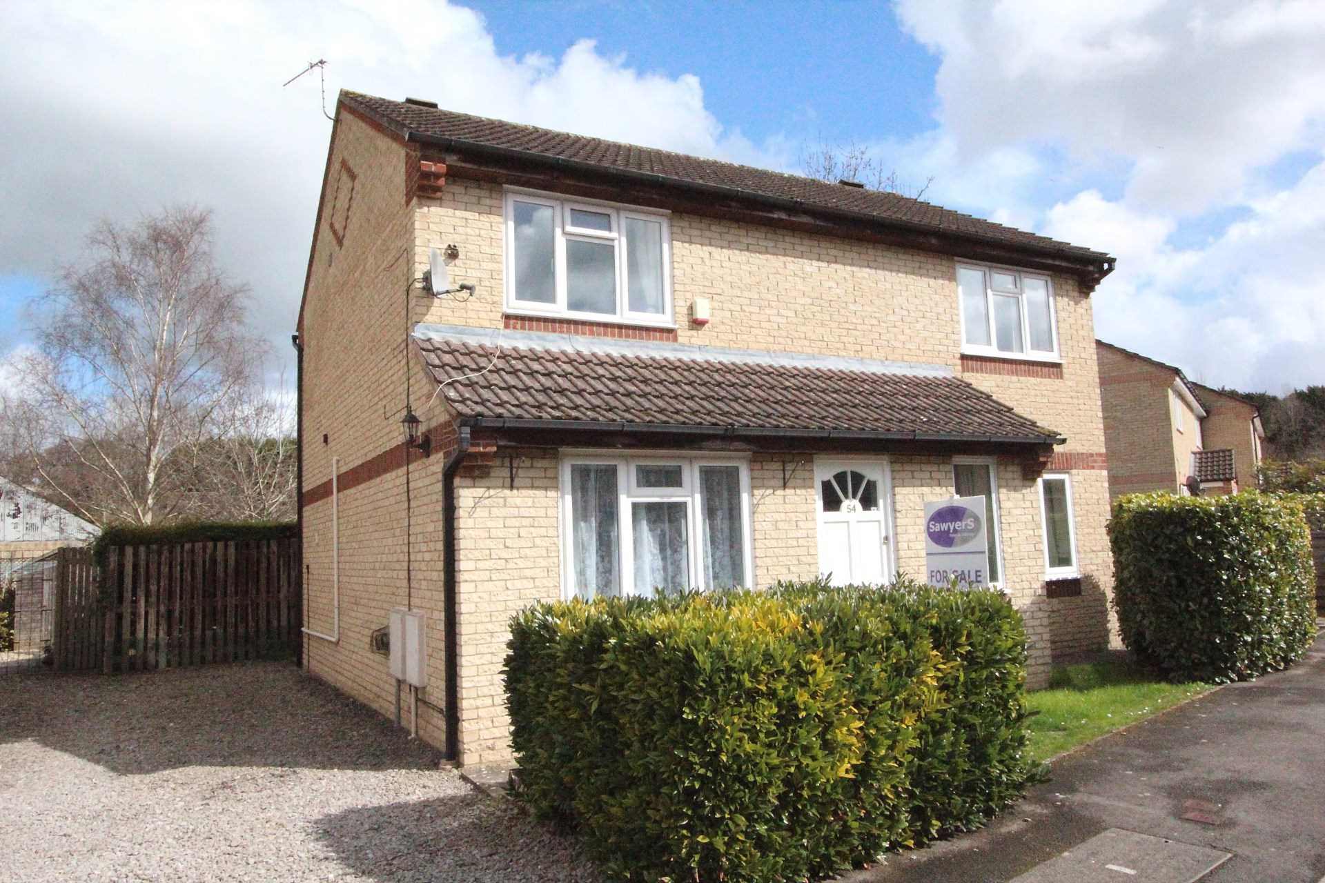 2 bedroom Semi-Detached Sold