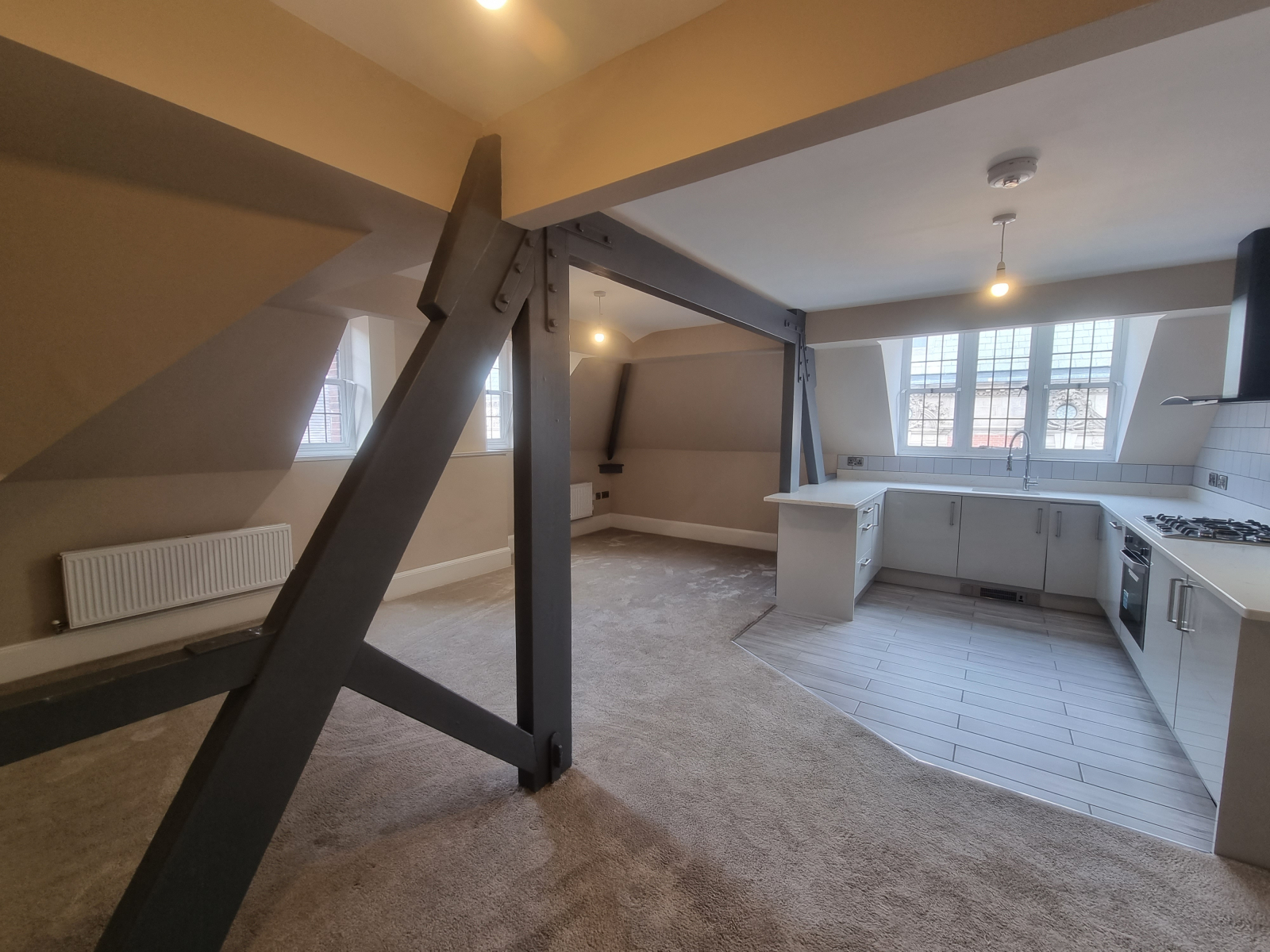 1 bedroom Apartment To Let