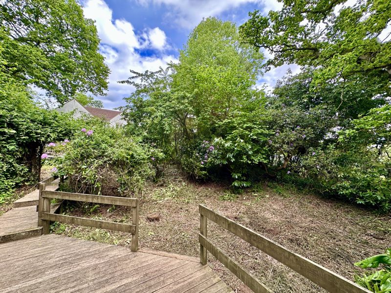 5 bedroom Detached house Sold