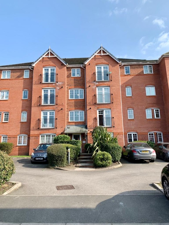 2 bedroom Apartment To Let