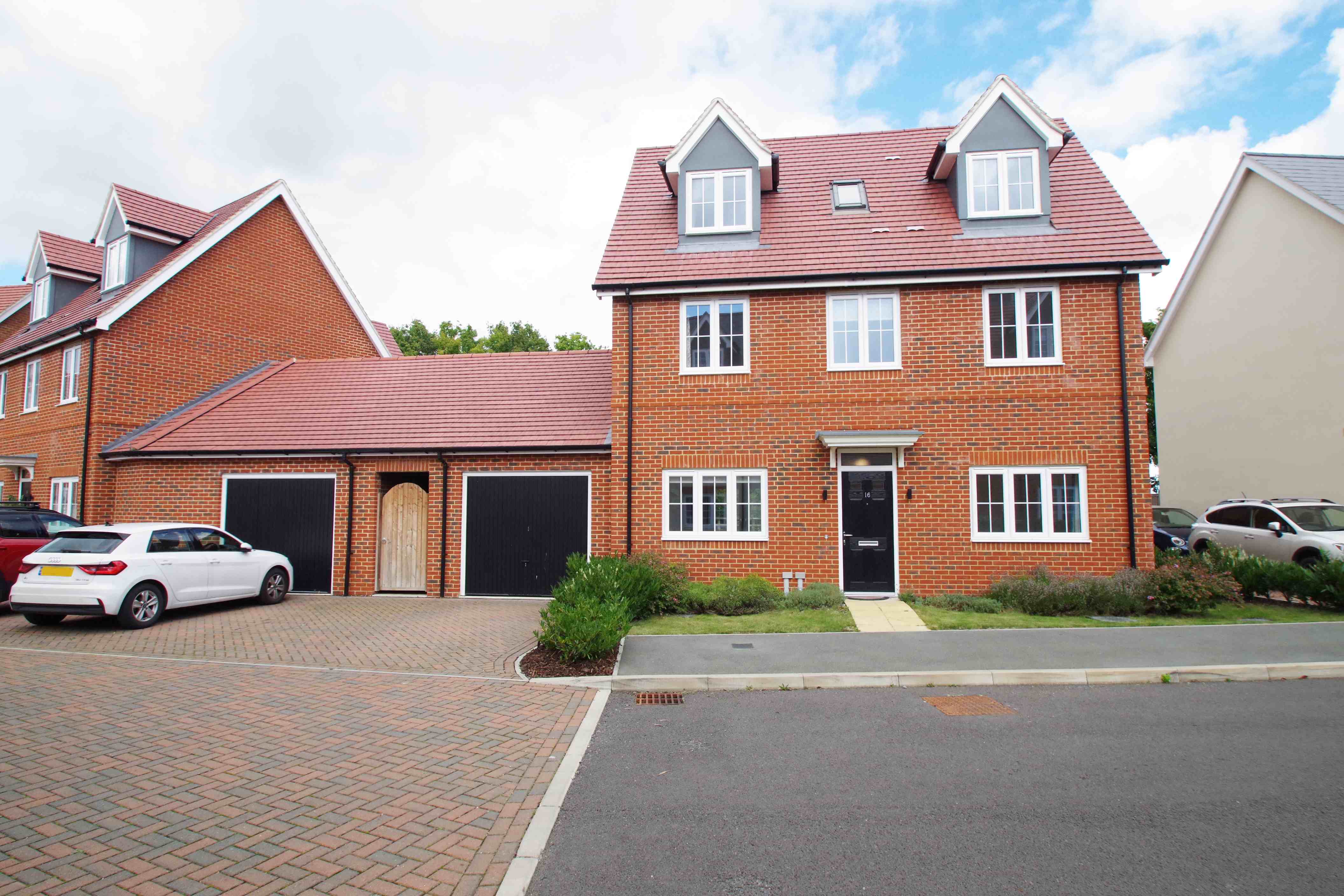4 bedroom Terraced House Let