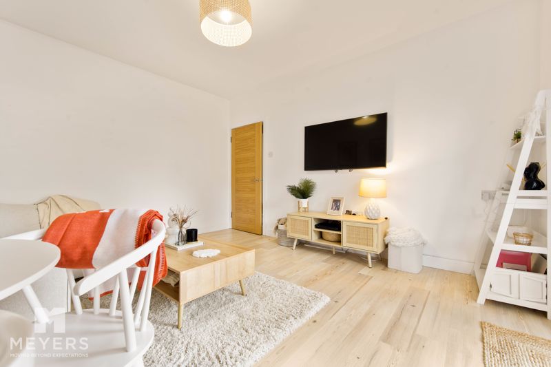 1 bedroom Apartment Sold