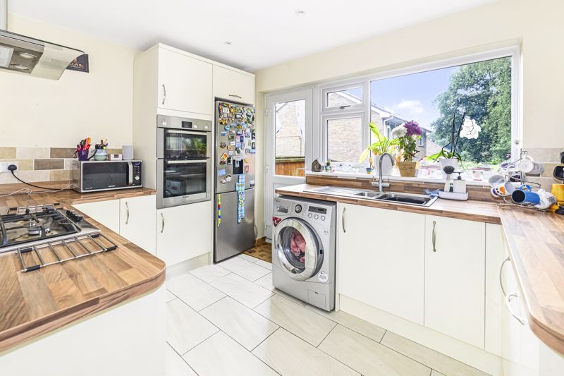 2 bedroom Terraced House Sold