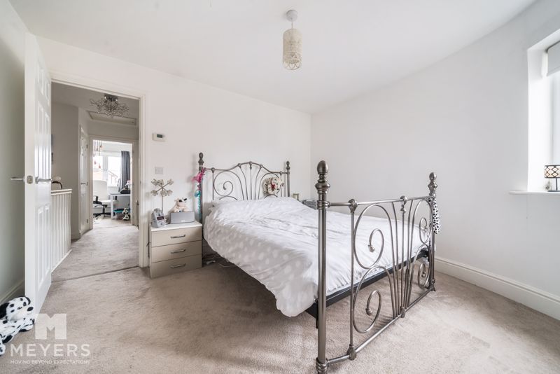 3 bedroom Detached House Sold