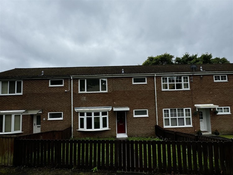 3 bedroom Terraced House Let