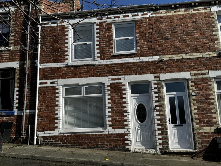 1 bedroom Terraced House To Let