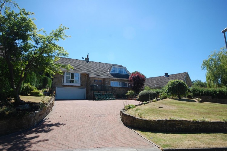 5 bedroom Detached house SSTC