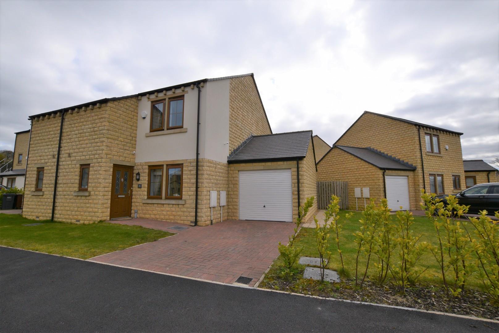 3 bedroom Semi-Detached Sold