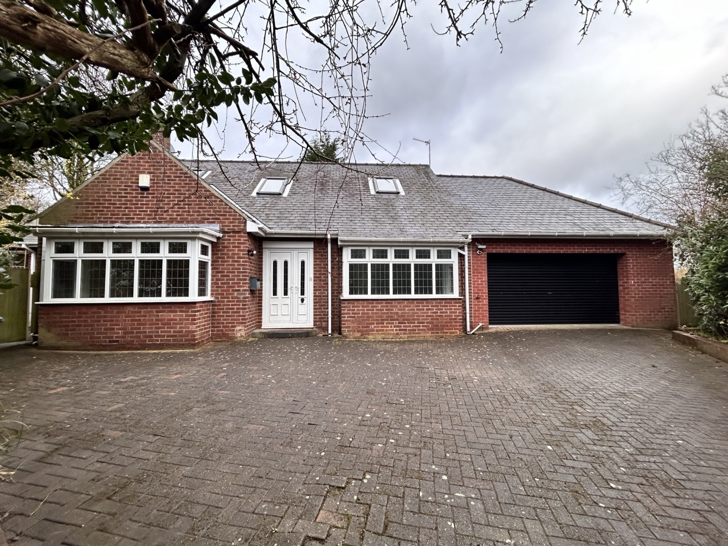 4 bedroom Detached To Let